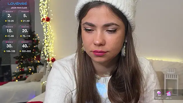 Snapshot of Mika_Miller chatting on 12/19/24, 07:18 Mika Miller online show from 12/19/24, 07:18