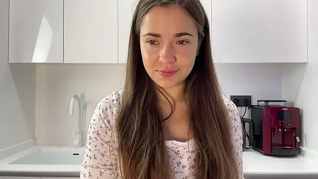 Snapshot of Mika_Miller chatting on 09/19/25, 06:04 Mika Miller online show from 09/19/25, 06:04