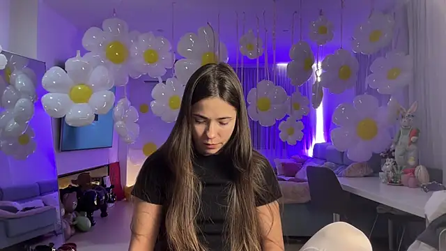 Mika Miller online show from 03/15/26, 10:27