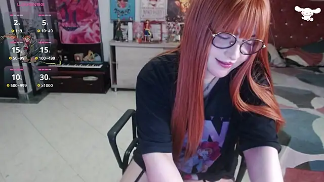 Snapshot of Avril2001 chatting on 10/01/25, 01:11 Avril2001 online show from 10/01/25, 01:11