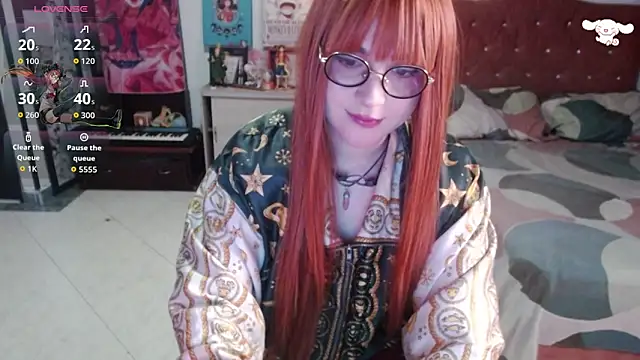 Snapshot of Avril2001 chatting on 10/19/25, 03:40 Avril2001 online show from 10/19/25, 03:40