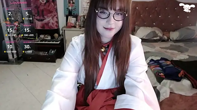 Snapshot of Avril2001 chatting on 03/23/26, 02:48 Avril2001 online show from 03/23/26, 02:48