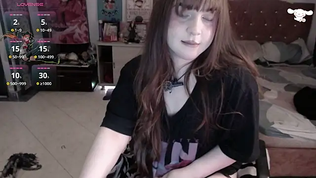 Snapshot of Avril2001 chatting on 06/22/26, 02:24 Avril2001 online show from 06/22/26, 02:24