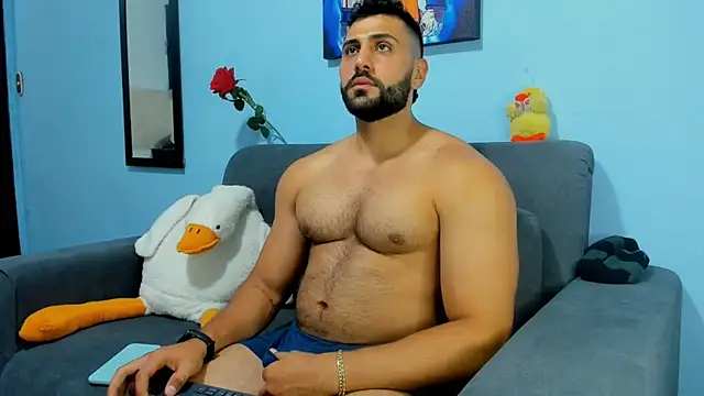 ETHAN ROX online show from 02/11/25, 10:39