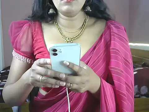 Snapshot of rehana88 chatting on 09/22/25, 02:19 rehana88 online show from 09/22/25, 02:19