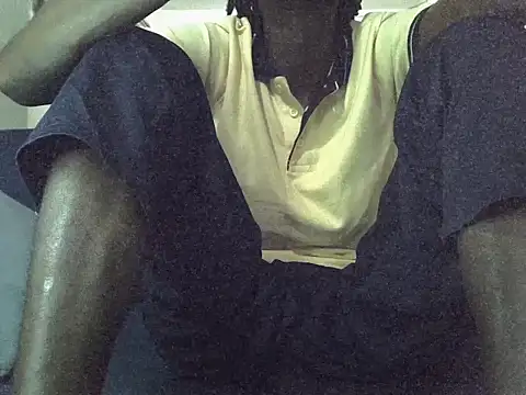 Delicious-D online show from 11/17/25, 05:02