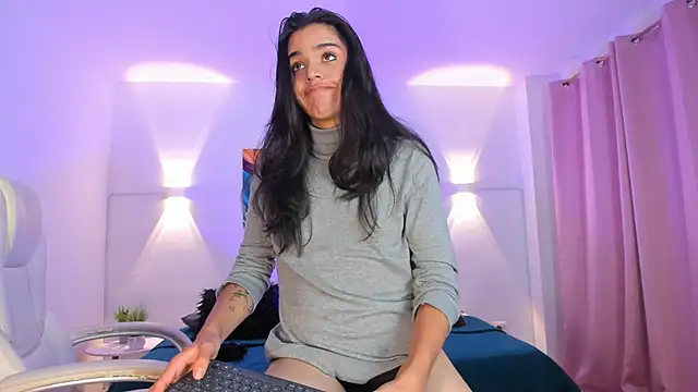 NoahCasstro online show from 01/07/25, 10:52