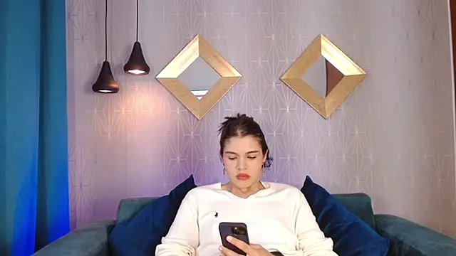 NoahCasstro online show from 02/22/25, 01:57