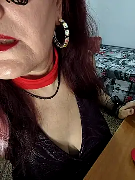 SabrinaXlovess online show from 09/10/25, 09:53