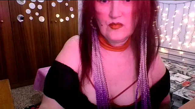 SabrinaXlovess online show from 05/04/26, 04:03