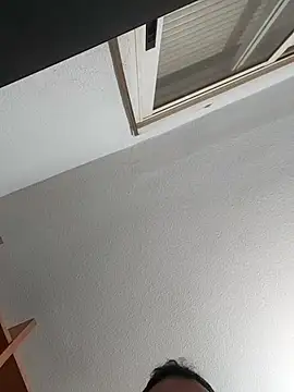 skrigul12 online show from 01/03/25, 01:05