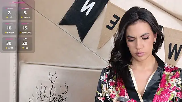 Camille Torres online show from 10/28/25, 02:09