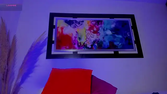 Snapshot of Scarlett_811 chatting on 01/19/26, 03:32 Scarlett 811 online show from 01/19/26, 03:32