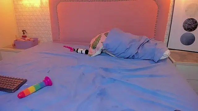 Kittytimberlake online show from 03/14/25, 04:09