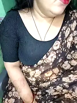 Snapshot of Pratibha_ji chatting on 12/07/24, 07:27 Pratibha ji online show from 12/07/24, 07:27