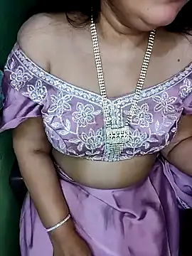 Snapshot of Pratibha_ji chatting on 01/27/25, 10:16 Pratibha ji online show from 01/27/25, 10:16