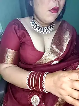 Snapshot of Pratibha_ji chatting on 02/15/25, 05:07 Pratibha ji online show from 02/15/25, 05:07