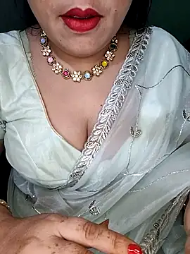 Snapshot of Pratibha_ji chatting on 03/06/25, 06:41 Pratibha ji online show from 03/06/25, 06:41