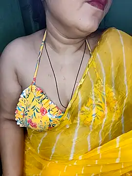 Snapshot of Pratibha_ji chatting on 03/19/25, 06:35 Pratibha ji online show from 03/19/25, 06:35