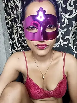 REVA DARLING online show from 04/19/26, 06:10
