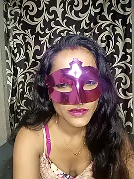 Snapshot of REVA_DARLING chatting on 07/25/26, 06:44 REVA DARLING online show from 07/25/26, 06:44