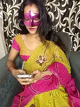 Snapshot of REVA_DARLING chatting on 07/28/26, 12:23 REVA DARLING online show from 07/28/26, 12:23