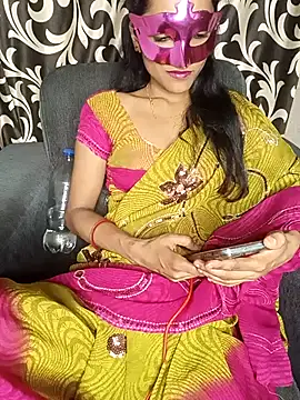 Snapshot of REVA_DARLING chatting on 07/28/26, 12:48 REVA DARLING online show from 07/28/26, 12:48