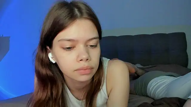 chansetolove online show from 10/18/25, 06:19