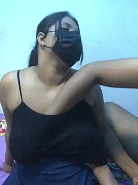 Snapshot of NOORA-GIRL chatting on 01/20/25, 10:37 NOORA-GIRL online show from 01/20/25, 10:37