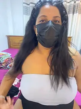 Snapshot of NOORA-GIRL chatting on 02/19/26, 02:40 NOORA-GIRL online show from 02/19/26, 02:40