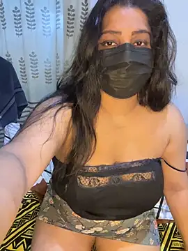 NOORA-GIRL online show from 05/14/26, 11:55