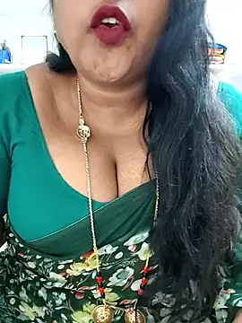 Snapshot of Swapna_143 chatting on 01/14/26, 05:02 Swapna 143 online show from 01/14/26, 05:02