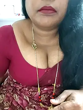 Snapshot of Swapna_143 chatting on 02/06/26, 05:05 Swapna 143 online show from 02/06/26, 05:05