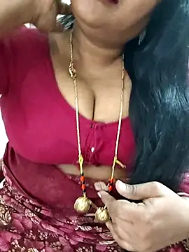 Snapshot of Swapna_143 chatting on 02/13/26, 05:14 Swapna 143 online show from 02/13/26, 05:14