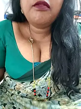 Snapshot of Swapna_143 chatting on 03/03/26, 05:24 Swapna 143 online show from 03/03/26, 05:24