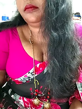 Snapshot of Swapna_143 chatting on 04/25/26, 03:09 Swapna 143 online show from 04/25/26, 03:09