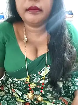 Snapshot of Swapna_143 chatting on 05/04/26, 02:51 Swapna 143 online show from 05/04/26, 02:51