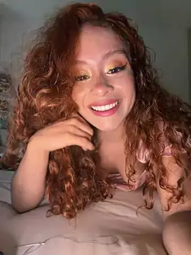 Snapshot of Marie_Rose chatting on 05/28/26, 08:28 Marie Rose online show from 05/28/26, 08:28