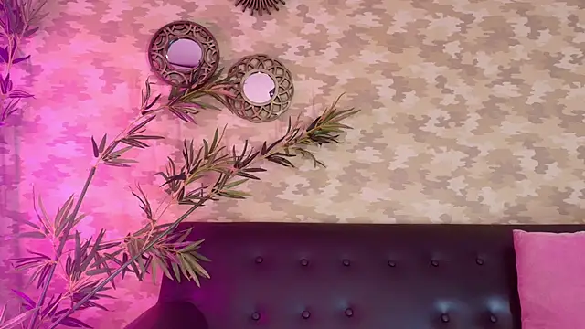 cherry chel online show from 01/15/25, 08:26