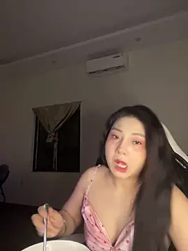 Snapshot of MiMi_0293 chatting on 02/04/26, 03:51 MiMi 0293 online show from 02/04/26, 03:51