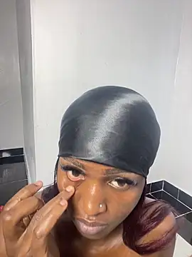 Curvixx online show from 11/14/25, 08:02