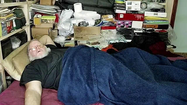 hadeszeuss2 online show from 01/09/25, 06:15