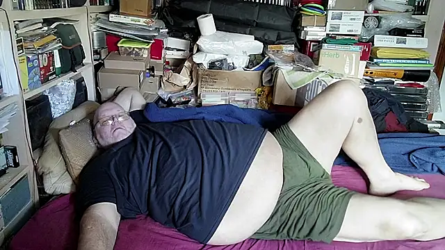 hadeszeuss2 online show from 01/28/25, 02:31