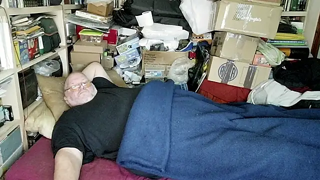 hadeszeuss2 online show from 02/11/25, 05:29