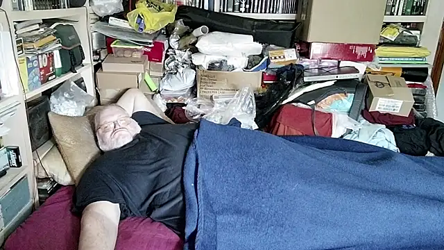 hadeszeuss2 online show from 03/01/25, 02:44