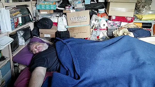 hadeszeuss2 online show from 12/05/25, 02:14