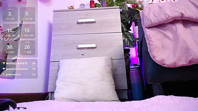 Camille jhonson online show from 02/07/25, 04:24