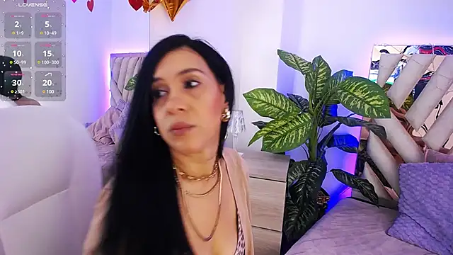 Camille jhonson online show from 03/19/25, 10:33