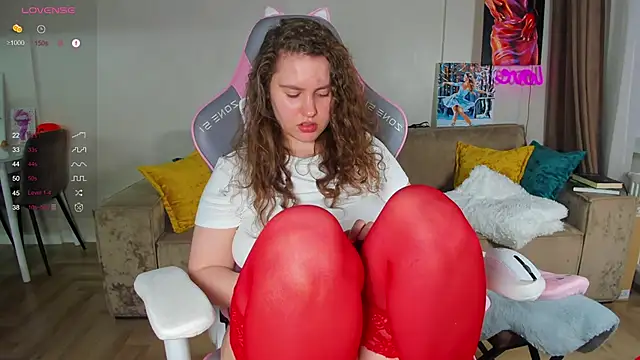 My Emmy online show from 03/11/25, 04:40