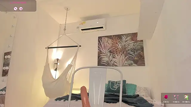 emma alice  online show from 03/20/25, 05:36